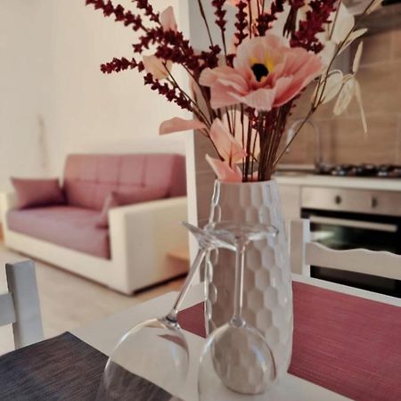 Attico Con Terrazzo Relax Apartment Ladispoli Exterior photo